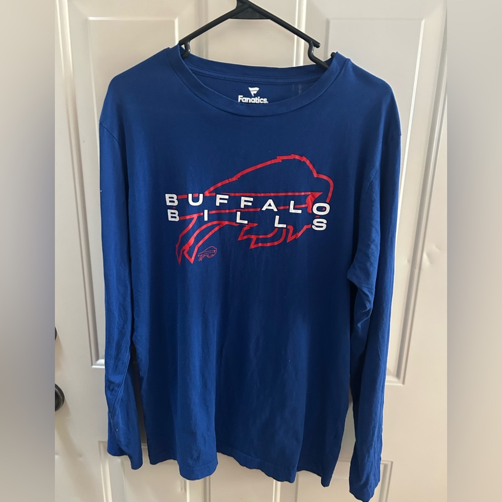 Buffalo Bills Long Sleeve, size L